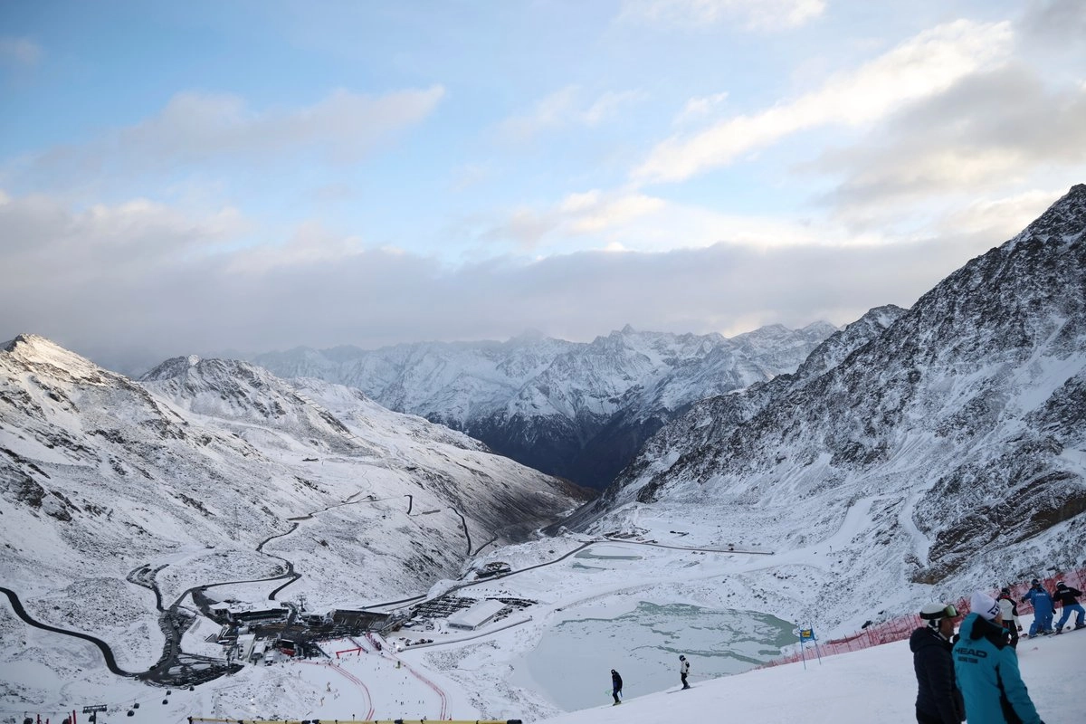 al menos 15 alpinistas desaparecidos tras avalancha en nepal 08ceec6f 6c5d 40fb 8ff9 c8ebcbe7b127 medialjnimgndimage=fullsize