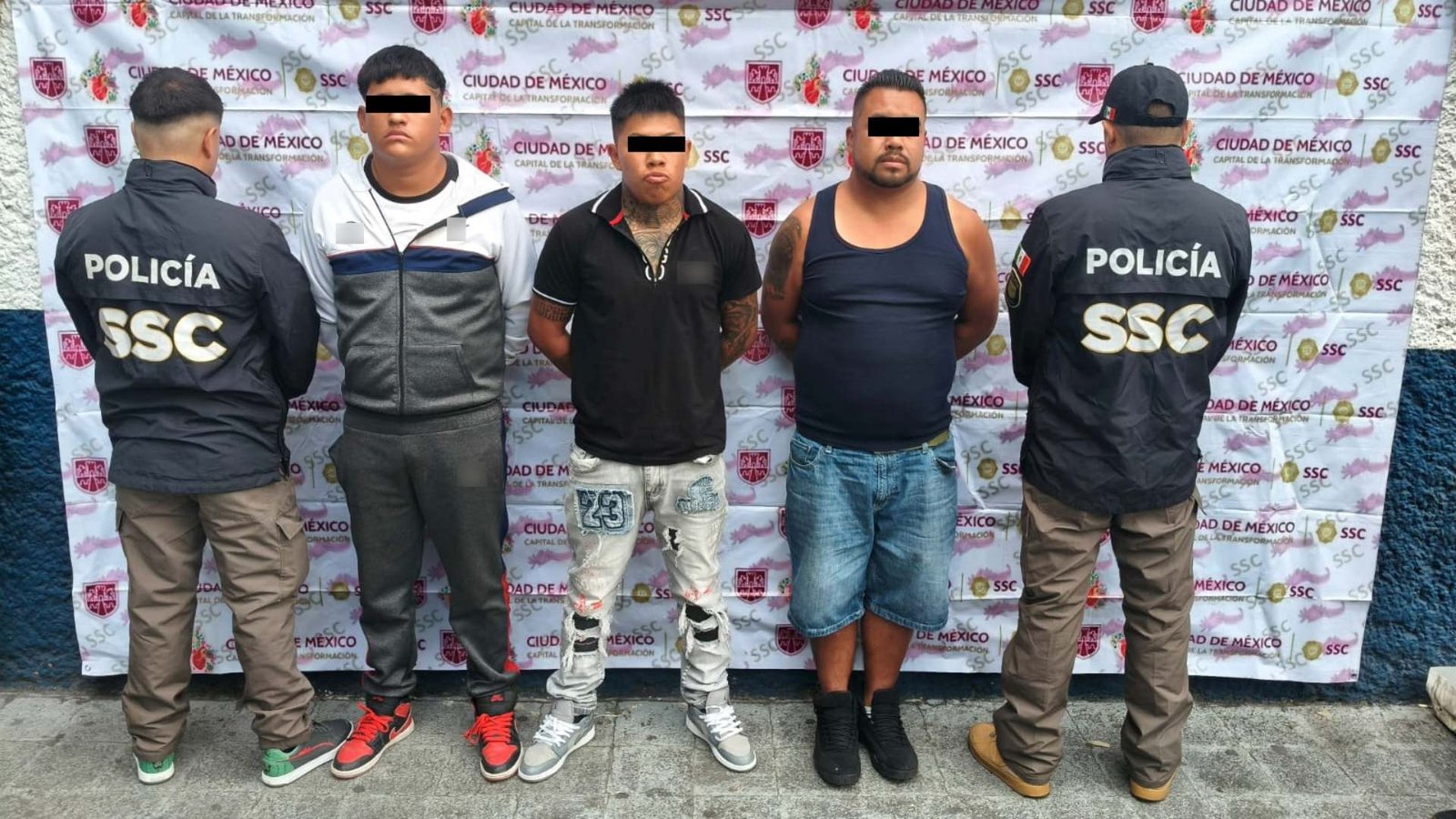 negros detenidos cdmx.jpeg