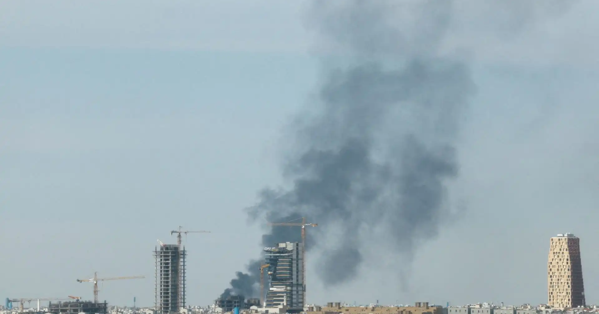 México evacúa a 321 connacionales de Medio Oriente ante escalada del conflicto en la región