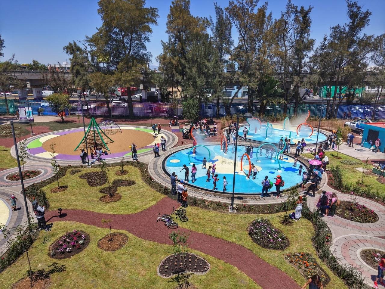 Capitalinos aprovechan Semana Santa en las UTOPÍAS con actividades gratuitas del Santo Chapuzón