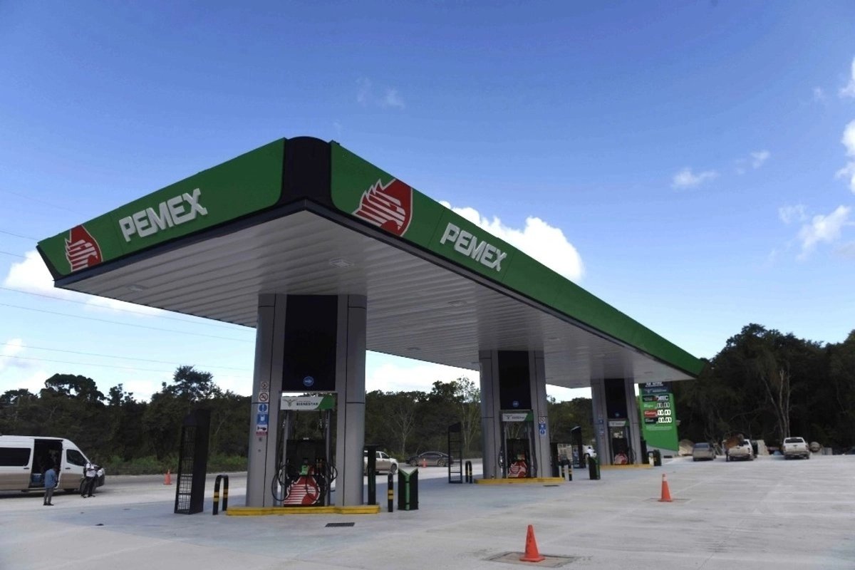 gobierno y gasolineros acuerdan